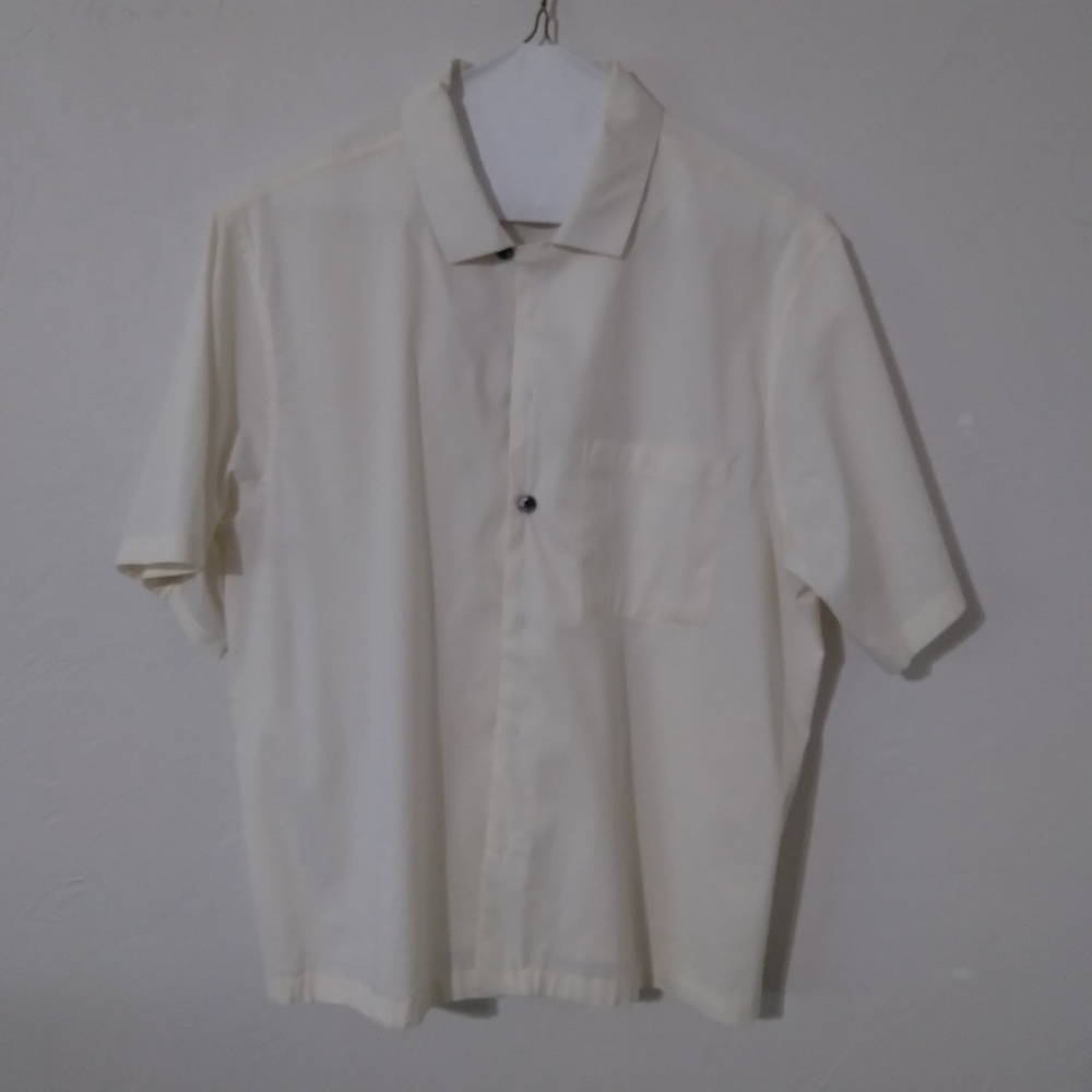 PacSun Size Small Button Down Cream Lightweight Shirt